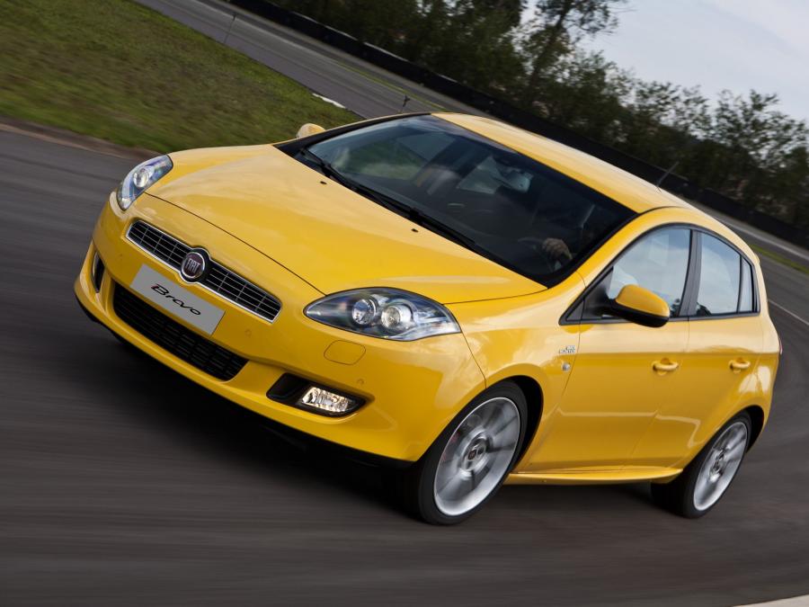  Fiat Bravo T-Jet 2011 года  (BR) (фото 11 из 16)